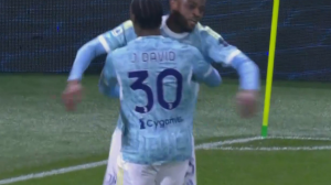 گل اول یوونتوس به ساسولو (محرموویچ) 