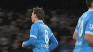 گل اول ناپولی به هلاس ورونا توسط مک تومینای