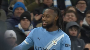 گل ششم منچسترسیتی به اکسترسیتی (سمنیو)