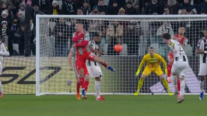 گل اول یوونتوس به کرمونزه توسط برمر