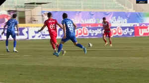 ضربه ناگهانی طهماسبی از کنار دروازه استقلال به بیرون رفت