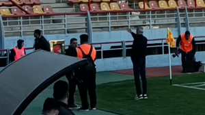 اعتراض گل محمدی به عوامل ورزشگاه  