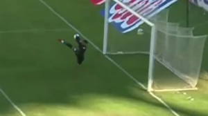 شوت زیبای علیپور و واکنش عالی از رضایی