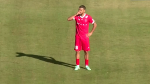 شوت سنگین کاظمیان که با اختلاف کم به بیرون رفت