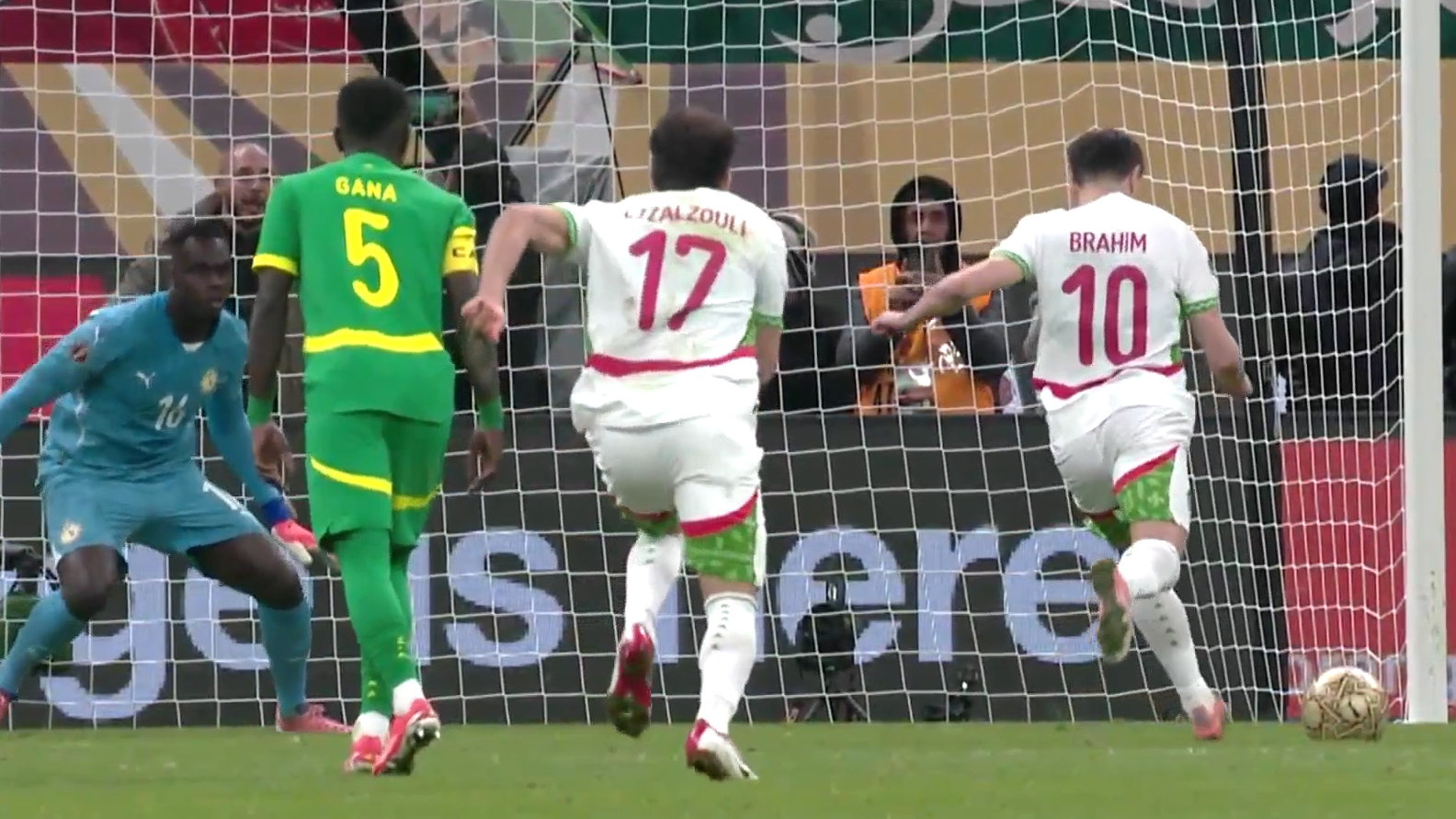 چیپ عجیب و غریب دیاز در حساس ترین لحظات