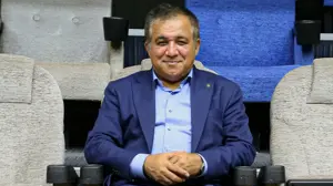 تاجرنیا: در جریان زنگ تاج بودم!