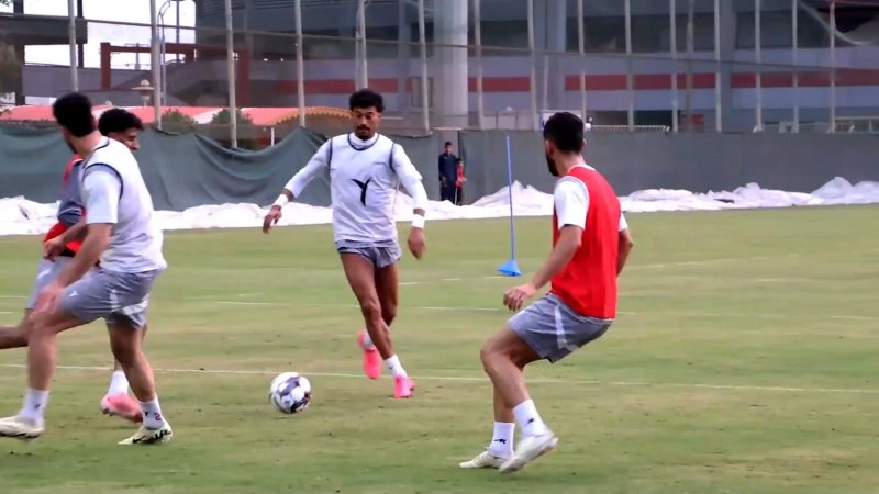 اولین تصاویر از تمرینات رامین رضاییان با پیراهن فولاد