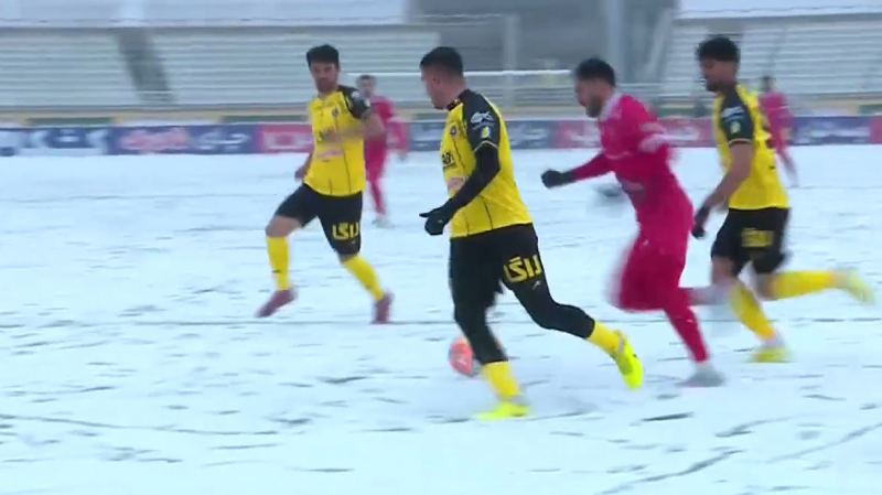 ضربه اورونوف و سیو استثنایی حسینی