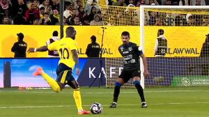 گل اول النصر به التعاون (گل به خودی)