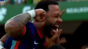 ممفیس دیپای در راه امارات؟