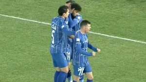 گل اول استقلال به استقلال خوزستان توسط فلاح