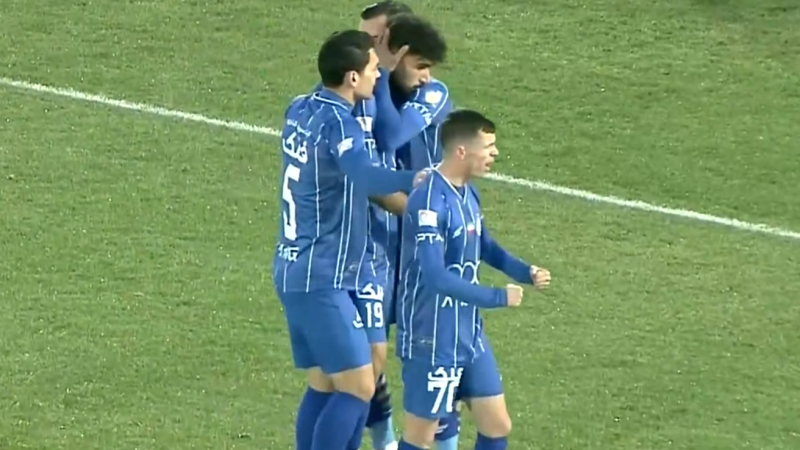 گل اول استقلال به استقلال خوزستان توسط فلاح