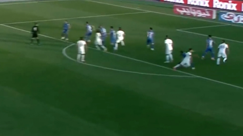 صحنه مشکوک به پنالتی در محوطه استقلال خوزستان