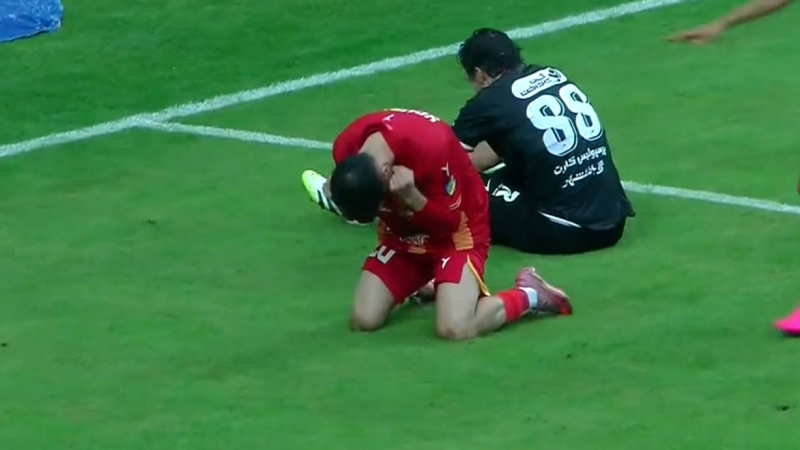 گل سوم فولاد به پرسپولیس توسط مزرعه