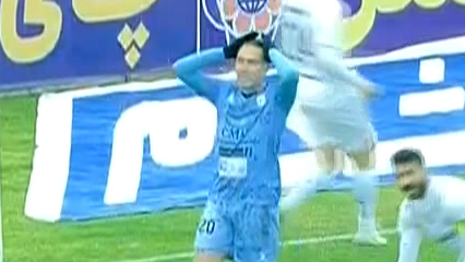 شوت نگهداری به تیر ملوان خورد