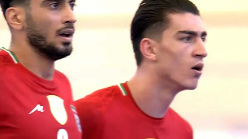 گل مردود ایران به عربستان توسط عظیمی