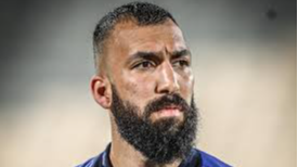 خروج روزبه چشمی از ورزشگاه