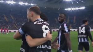 گل اول اودینزه به آاس رم (اکلنکمپت)