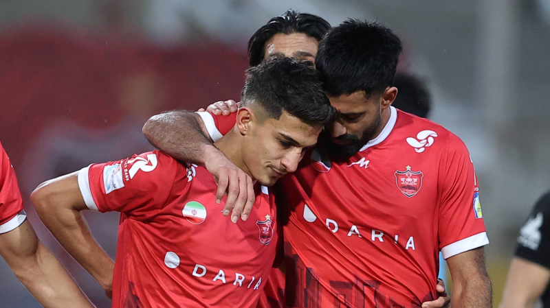 گل اول پرسپولیس به چادملو توسط محمودی