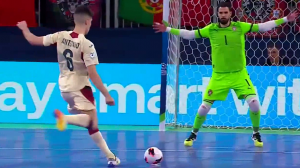 گل سوم اسپانیا به پرتغال 