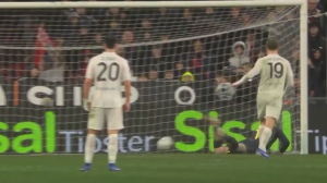 گل سوم ناپولی به جنوا (هویلوند)