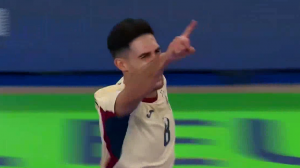 گل پنجم اسپانیا به پرتغال