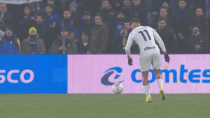 گل پنجم اینتر به ساسولو (هنریکه)