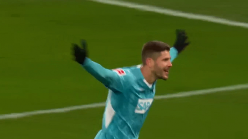 اشتباه وحشتناک نویر؛ گل اول هوفنهایم به بایرن مونیخ