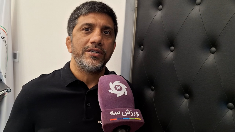 دبیر: منتقدین حسن یزدانی فهم فنی ندارند