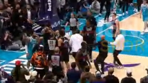 زد و خورد ستاره‌های ان‌بی‌ای مثل مبارزان یو‌اف‌سی! 