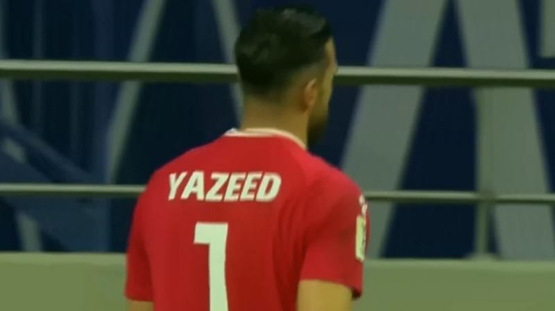 شوت خطرناک آسانی منجر به گل نشد!