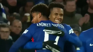 گل سوم چلسی به هال سیتی توسط استوائو