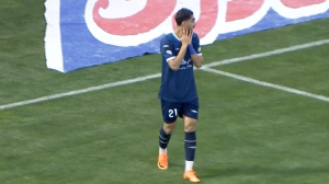 سیو تماشایی پیام نیازمند مقابل ضربه شهرآبادی