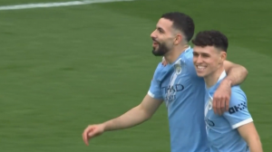 گل اول منچسترسیتی به سالفورد (گل به خودی)