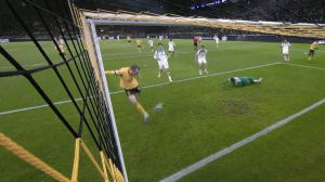 گل دوم دورتموند به آتالانتا (بایر)