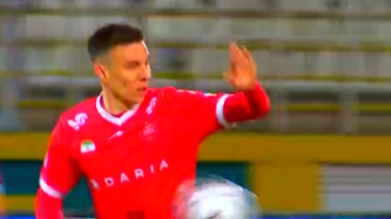 گل اول پرسپولیس به خیبر (سرگیف)