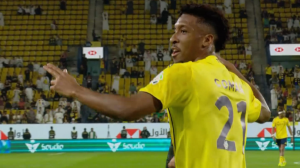 گل دوم النصر به الحزم (کومان)