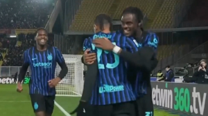 گل دوم اینتر به لچه (مانوئل آکانجی)