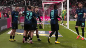 گل اول لایپزیش به دورتموند (بوامگارتنر)