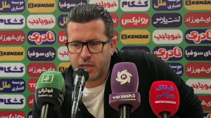 صفائی: بازی با هوادار دو نیمه متفاوت داشت