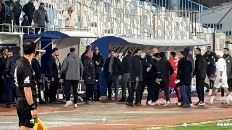 جنجال خداداد و مازیار کنار زمین