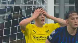 گل اول اینتر به بوده توسط باستونی 