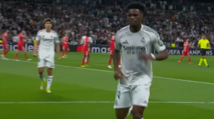 گل اول رئال مادرید به بنفیکا توسط شوامنی