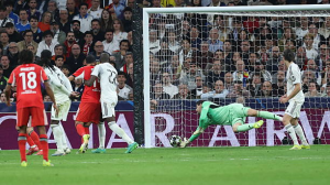 واکنش محشر کورتوآ در برابر بنفیکا