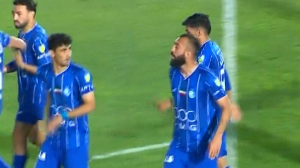 گل دوم استقلال به فجرسپاسی توسط چشمی