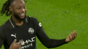 گل اول منچسترسیتی به لیدز توسط سمنیو