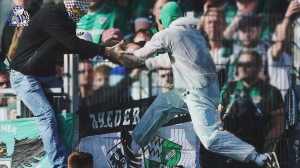 هواداران در آلمان وی ای آر را از برق کشیدند!