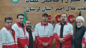 مهدی رحمتی در جمع داوطلبان هلال احمر