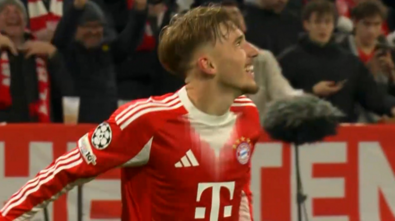 گل سوم بایرن مونیخ به آتالانتا توسط کارل