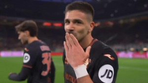 گل اول تورینو به میلان توسط سیمئونه